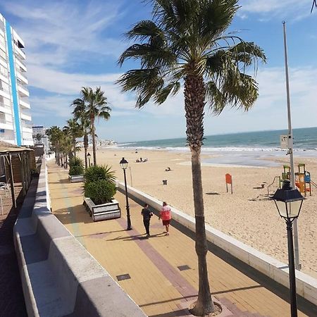 La Costilla Centro Y Playa Rota Εξωτερικό φωτογραφία