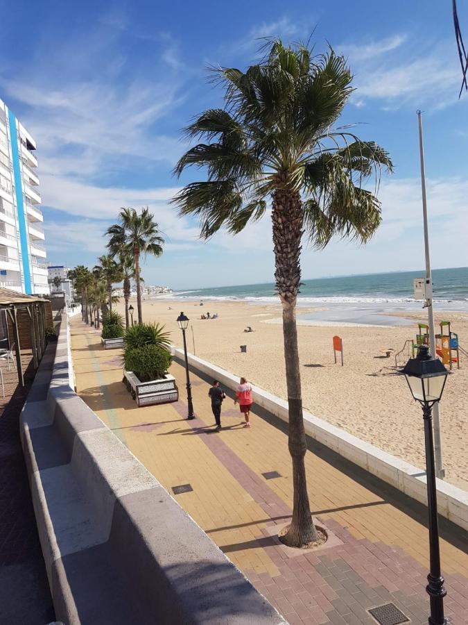 La Costilla Centro Y Playa Rota Εξωτερικό φωτογραφία